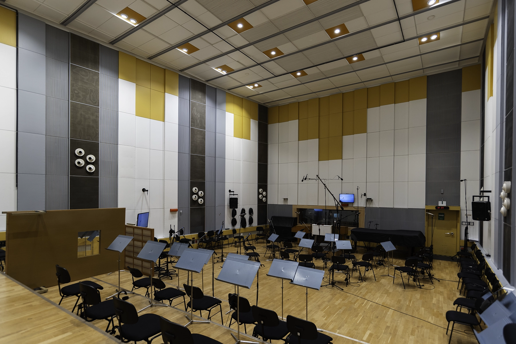 Czech TV Music Studios — Main Hall