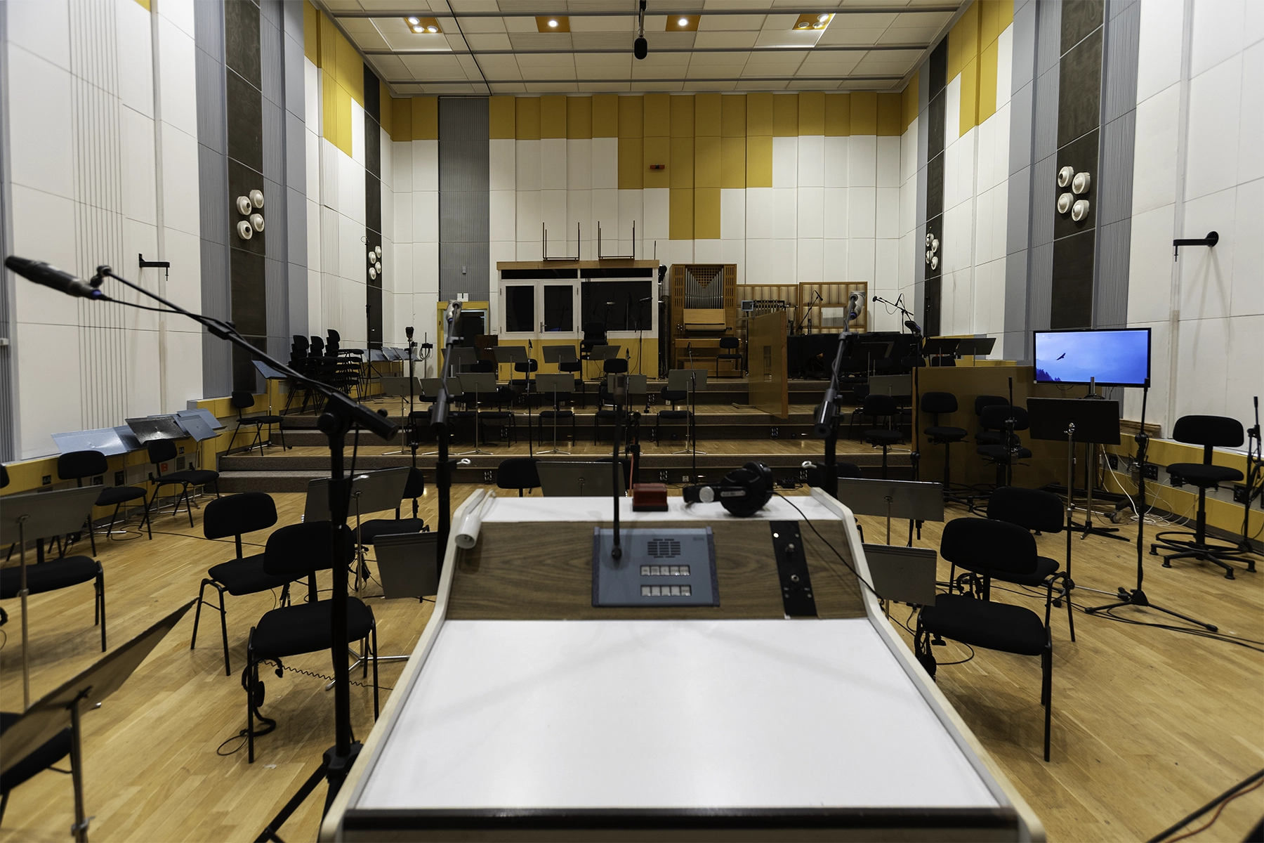 Czech TV Music Studios — Conductor View
