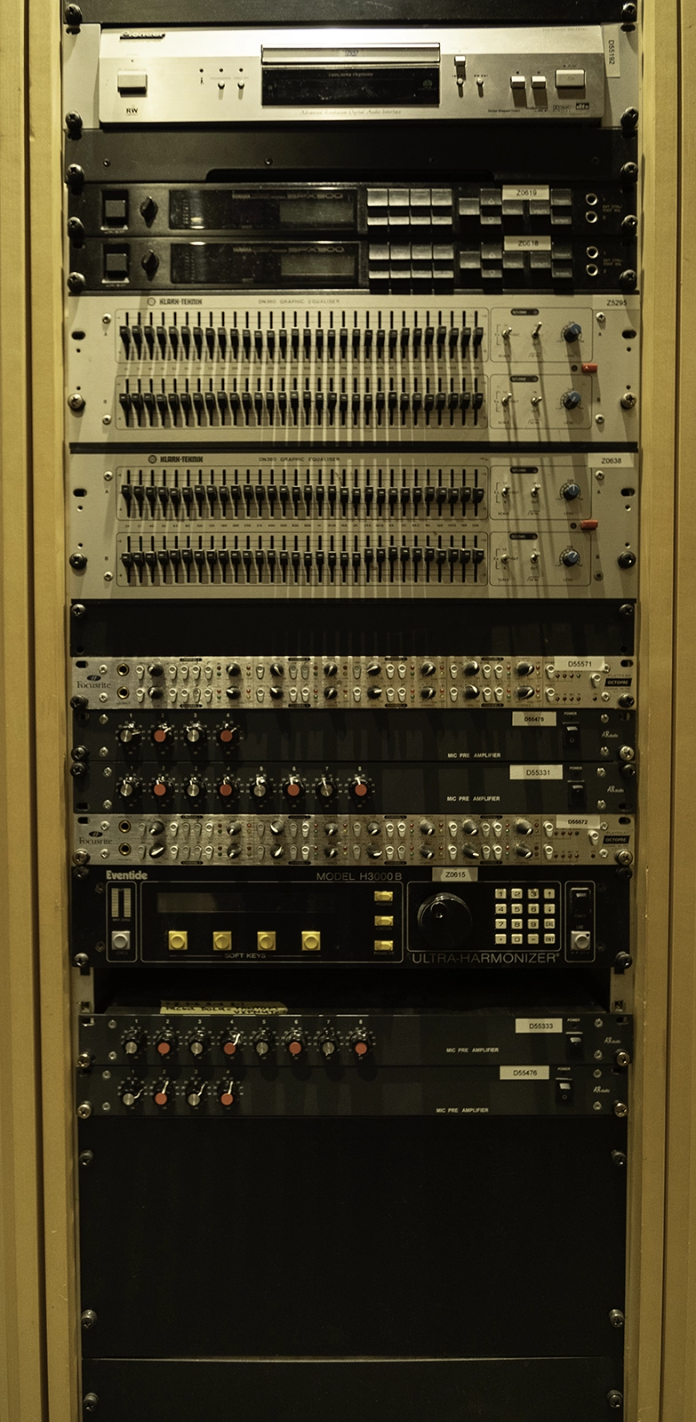 Rudolfinum — Equipment Rack